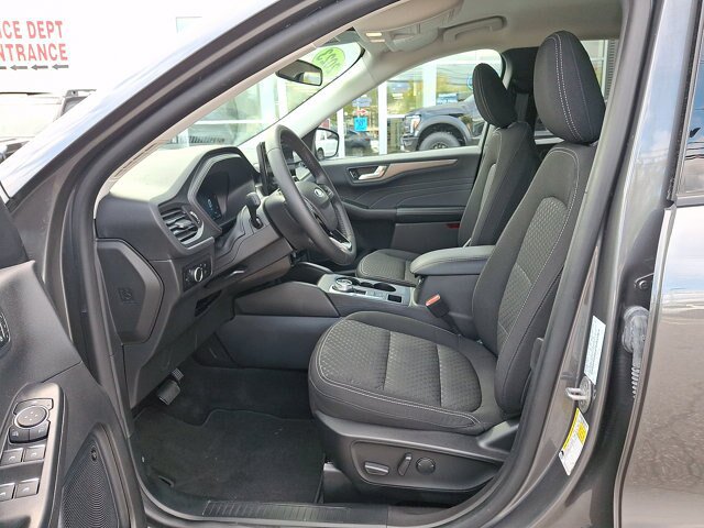 Certified 2023 Ford Escape Active w/ Tech Pack #2 AWD/4WD image 3