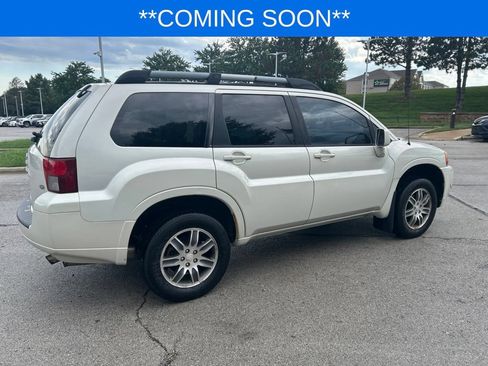 Used 2008 Mitsubishi Endeavor SE FWD image 6