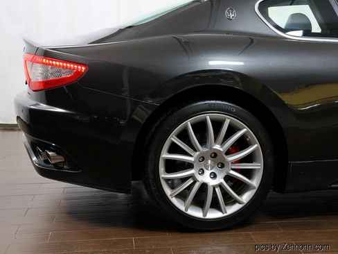 Used 2012 Maserati GranTurismo S RWD image 8