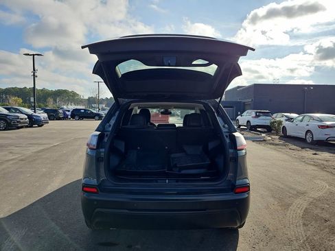 Used 2023 Jeep Cherokee Altitude Lux image 15