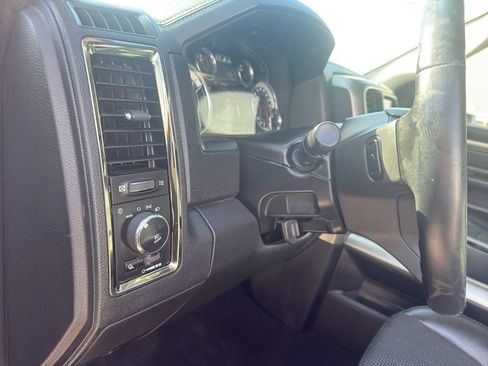 Used 2016 RAM 1500 Sport image 10