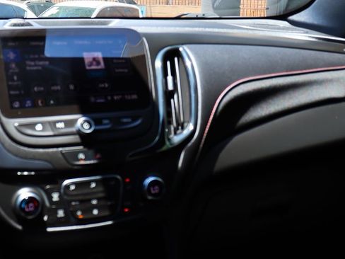 Used 2022 Chevrolet Equinox RS w/ RS Leather Package FWD image 44