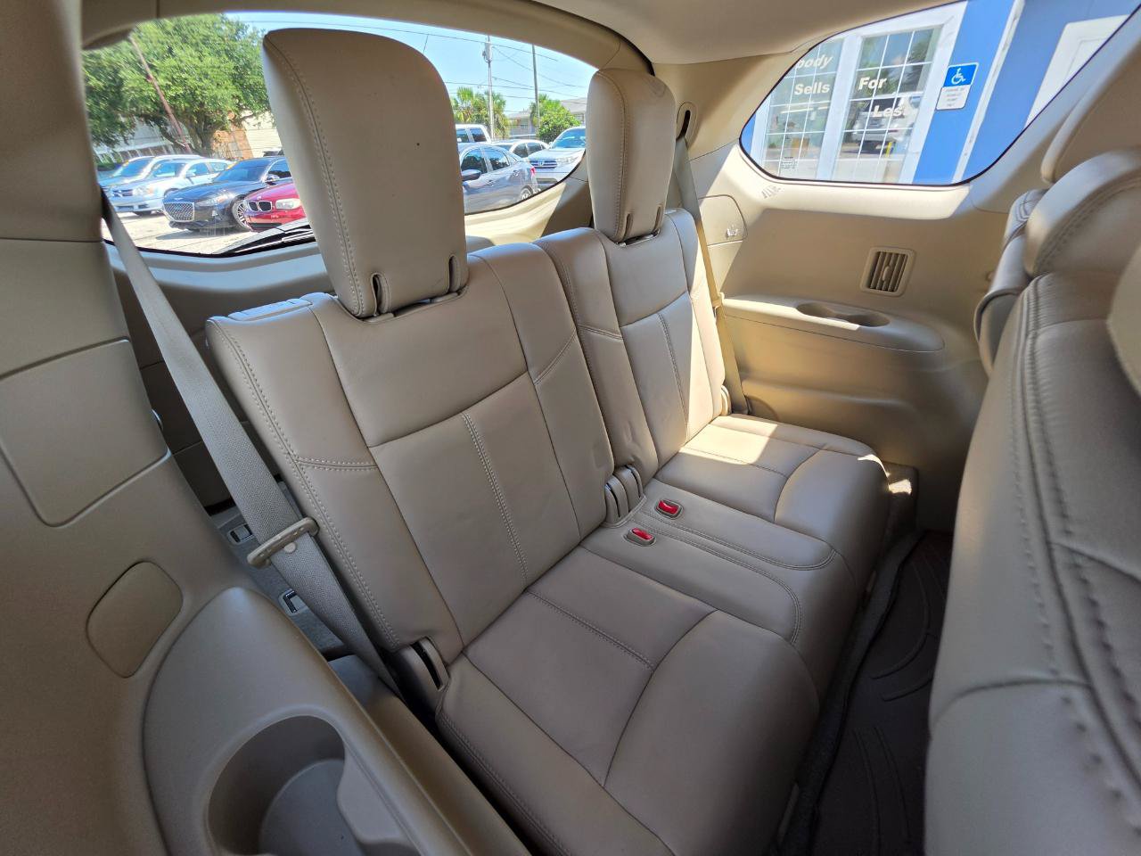 Used 2014 Nissan Pathfinder SL w/ Trailer Tow Package FWD image 14