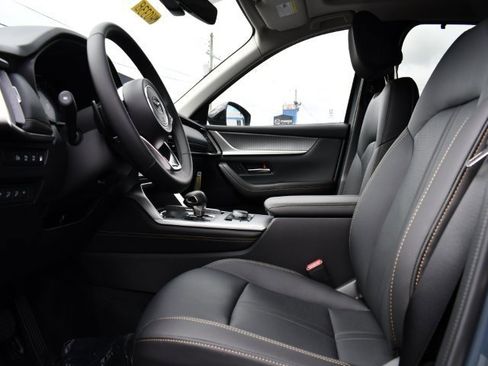New 2025 MAZDA CX-70 Plug-In Hybrid w/ Premium Pkg image 13
