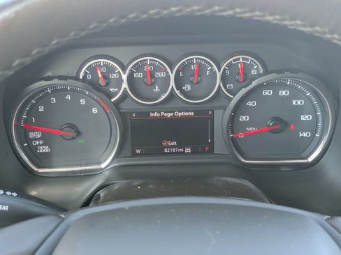 Used 2023 Chevrolet Suburban LS AWD/4WD image 32