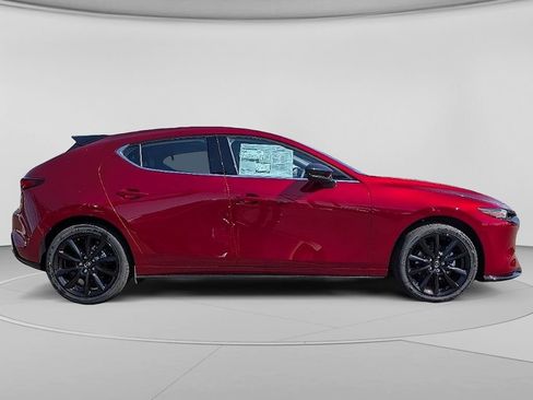 New 2026 MAZDA MAZDA3 Hatchback w/Premium Plus Pkg AWD/4WD image 8