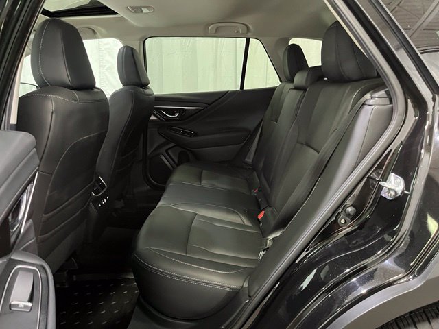 Used 2023 Subaru Outback Touring XT AWD/4WD image 12