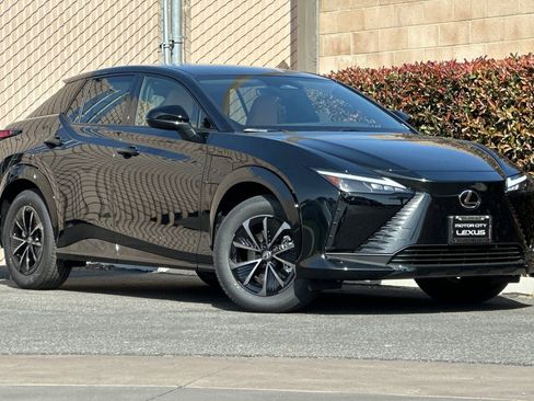 New 2026 Lexus RZ 350e 2WD image 2