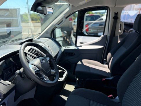 Used 2017 Ford Transit 350 XLT RWD image 22