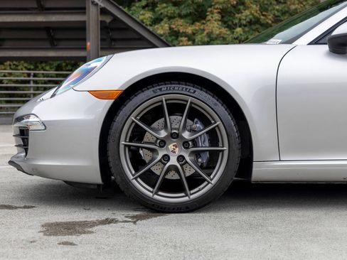 Used 2013 Porsche 911 Carrera RWD image 13