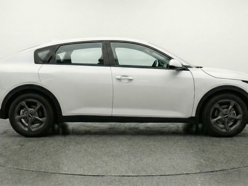 Used 2025 Kia K4 FWD image 5
