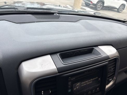 Used 2017 RAM 1500 Big Horn image 36