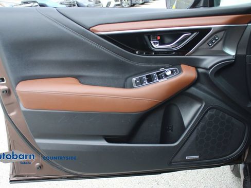 Used 2021 Subaru Outback Touring XT AWD/4WD image 9
