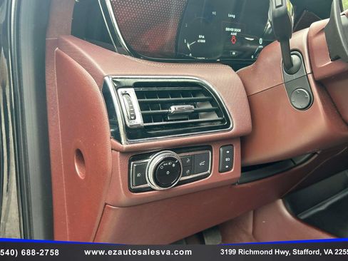 Used 2018 Lincoln Navigator Black Label AWD/4WD image 24