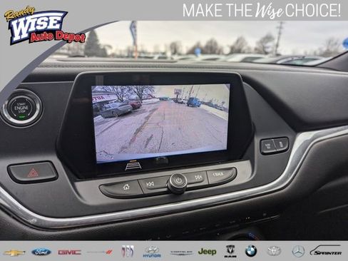 Used 2019 Chevrolet Blazer LT image 14
