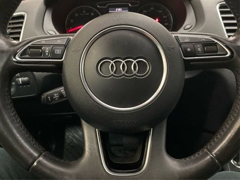 Used 2015 Audi Q3 2.0T Prestige w/ Prestige Package image 22