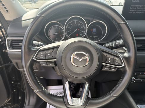 Used 2021 MAZDA CX-5 Touring image 12