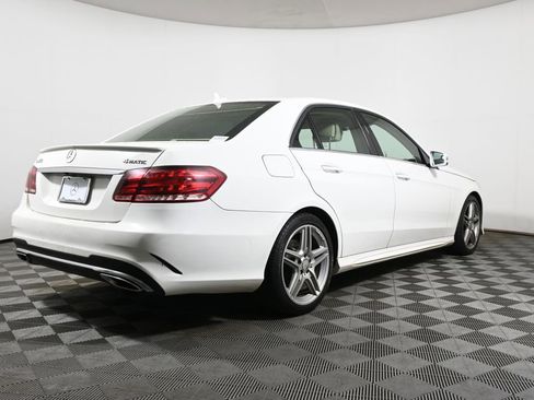Used 2014 Mercedes-Benz E 350 4MATIC Sedan image 7