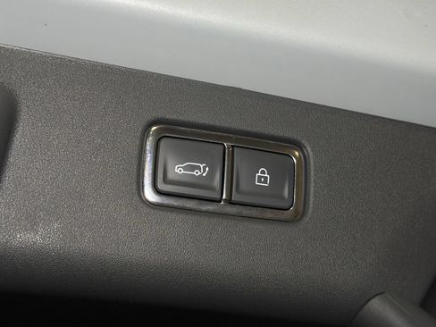 Certified 2024 Kia EV9 GT-Line AWD/4WD image 7