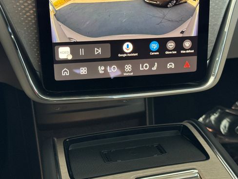 New 2026 Volvo EX90 Plus image 24