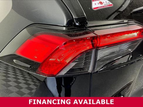 Used 2022 Toyota RAV4 XLE w/ Convenience Package AWD/4WD image 20