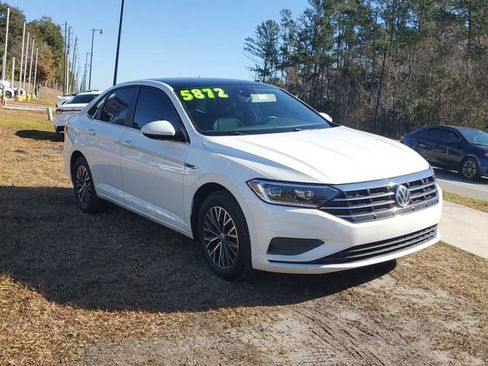 Used 2019 Volkswagen Jetta SEL w/ Cold Weather Package image 24