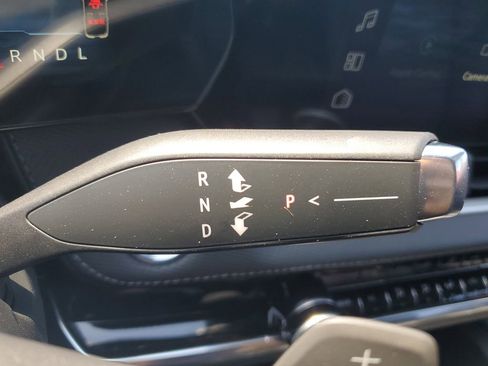 New 2026 Chevrolet Equinox LT w/ Convenience Package II image 29