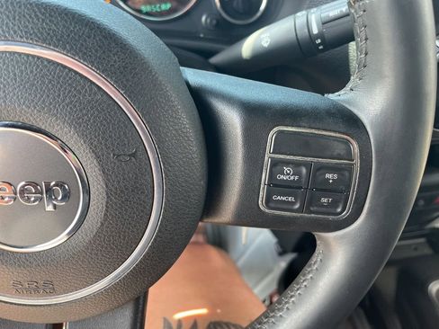 Used 2013 Jeep Wrangler Sport AWD/4WD image 24