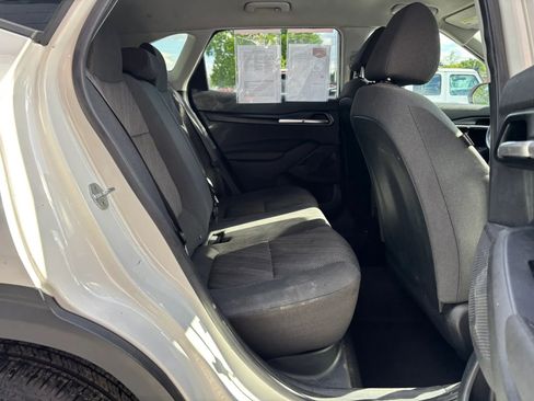 Used 2021 Kia Seltos LX AWD/4WD image 15