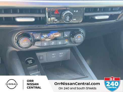 New 2026 Nissan Kicks SV w/ Cold Weather Package FWD image 23