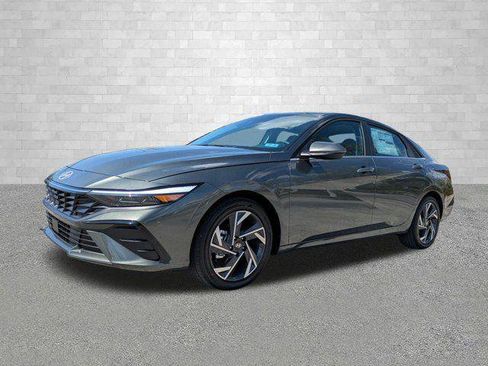 New 2026 Hyundai Elantra Limited image 5