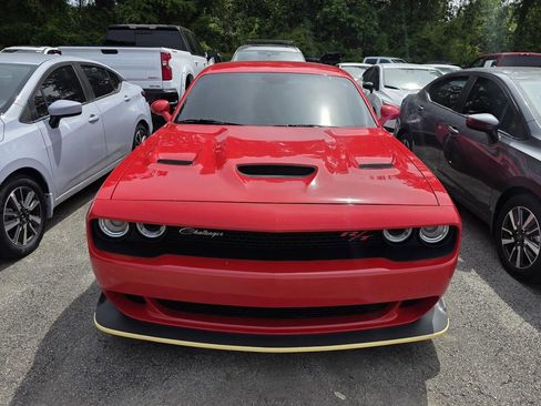 Used 2022 Dodge Challenger R/T Scat Pack image 2