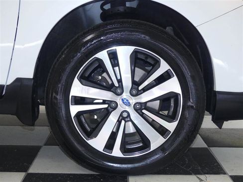 Used 2019 Subaru Outback 2.5i Limited w/ Popular Package #2 image 34