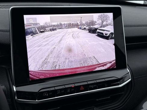 New 2026 Jeep Compass Limited image 23