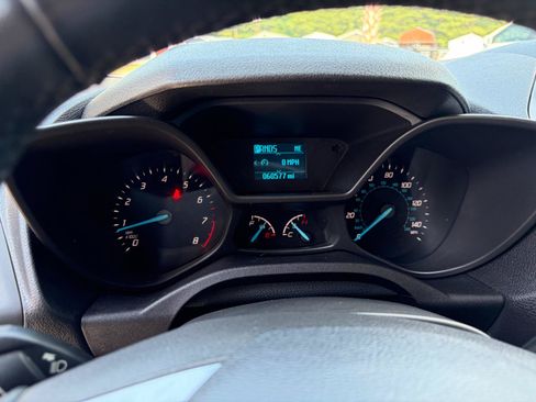 Used 2018 Ford Transit Connect XLT FWD image 4