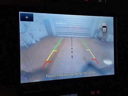 Used 2021 Ford F250 XLT w/ XLT Premium Package image 16