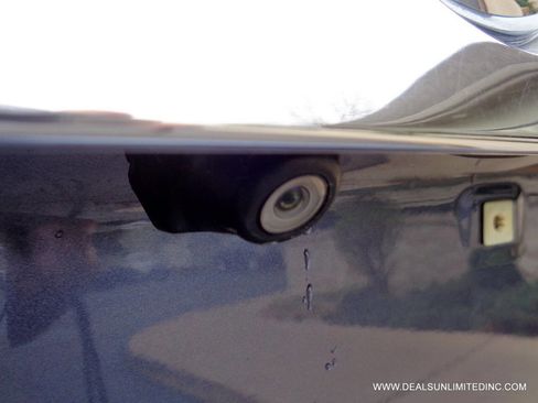 Used 2013 Buick LaCrosse Leather image 16