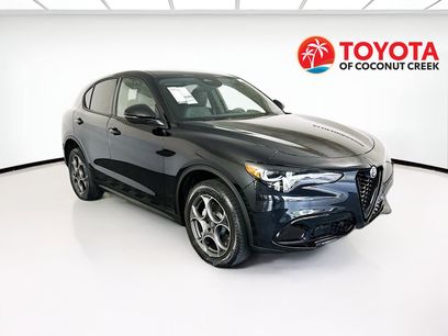 Used 2025 Alfa Romeo Stelvio Sprint w/ Convenience Package