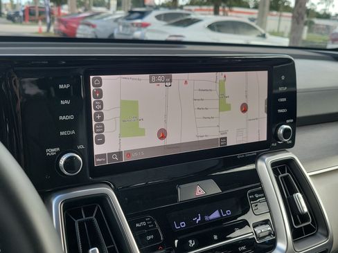 Used 2022 Kia Sorento EX w/ Panoramic Sunroof Package FWD image 34
