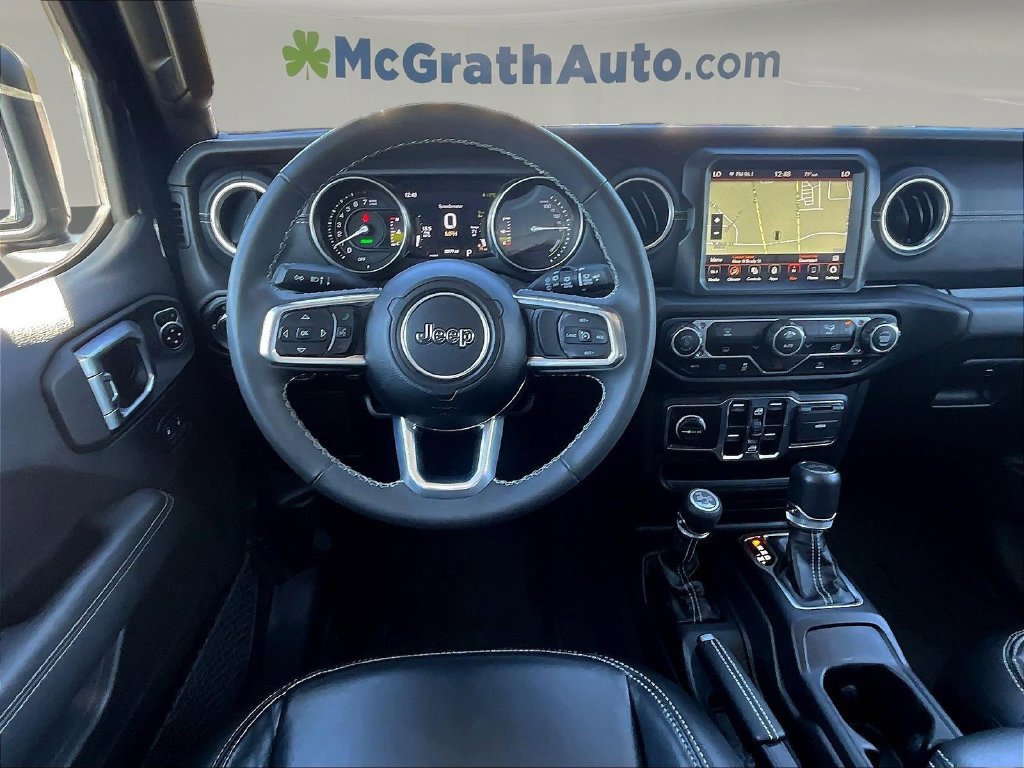 Used 2023 Jeep Wrangler Unlimited Sahara AWD/4WD image 10
