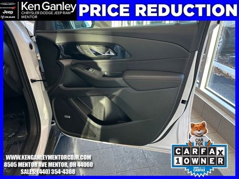 Used 2023 Chevrolet Traverse RS w/ LPO, Floor Liner Package image 25