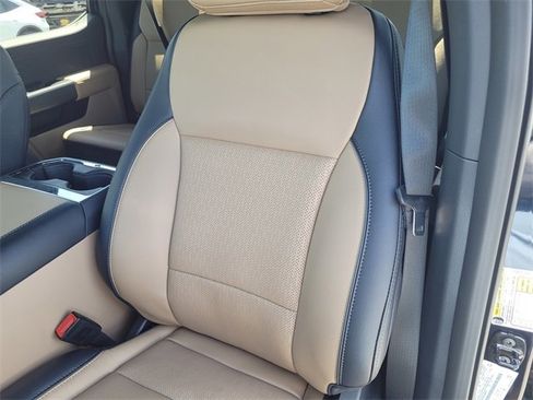 New 2025 Ford F250 Lariat w/ FX4 Off-Road Package image 10