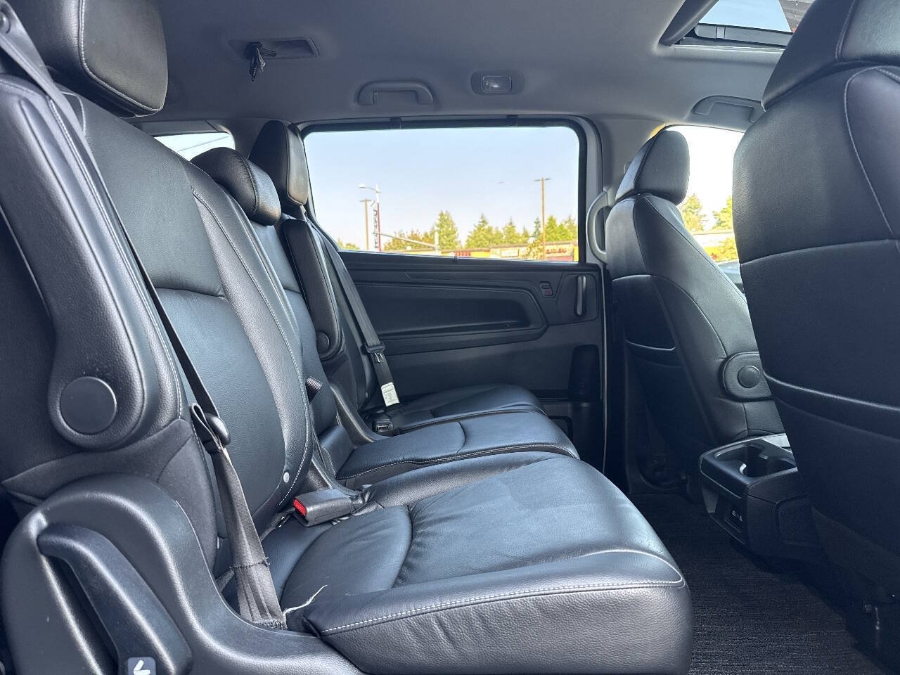 Used 2023 Honda Odyssey EX-L image 19