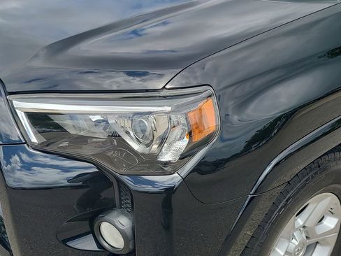 Used 2019 Toyota 4Runner SR5 image 9