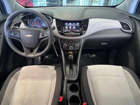 Used 2020 Chevrolet Trax LS w/ Tint and Cruise Package FWD image 40