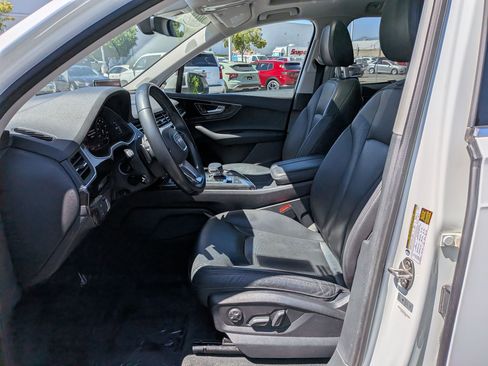 Used 2018 Audi Q7 3.0T Premium Plus w/ Premium Plus Package AWD/4WD image 26
