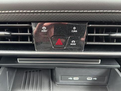 Certified 2025 Volkswagen Atlas SE AWD/4WD image 23