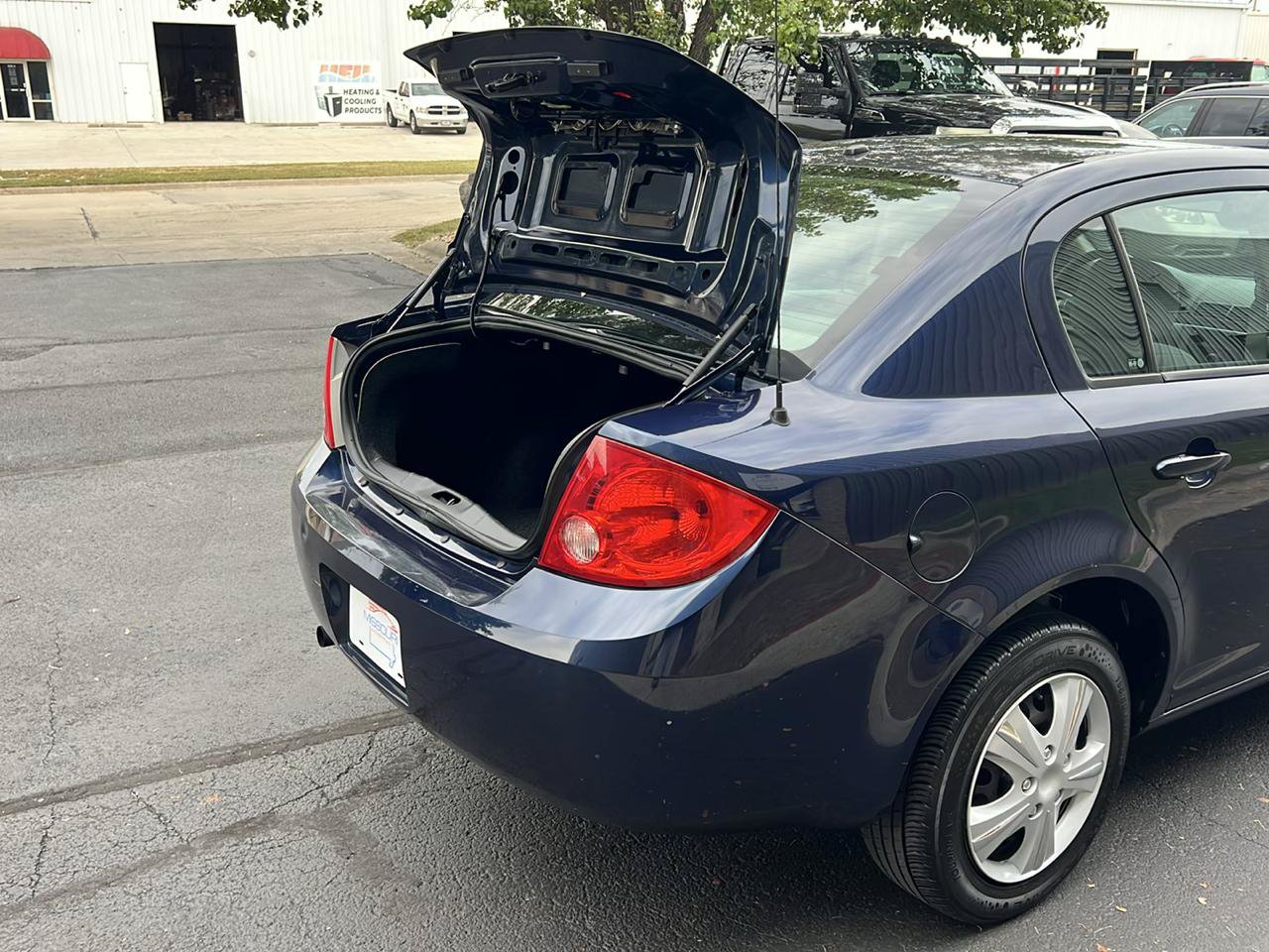 Used 2010 Chevrolet Cobalt LS FWD image 21