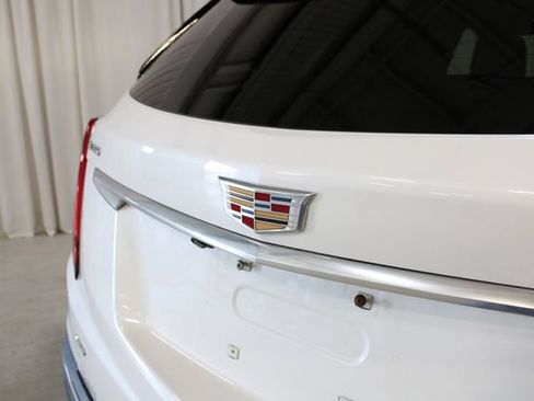 Used 2024 Cadillac XT5 Premium Luxury AWD/4WD image 33
