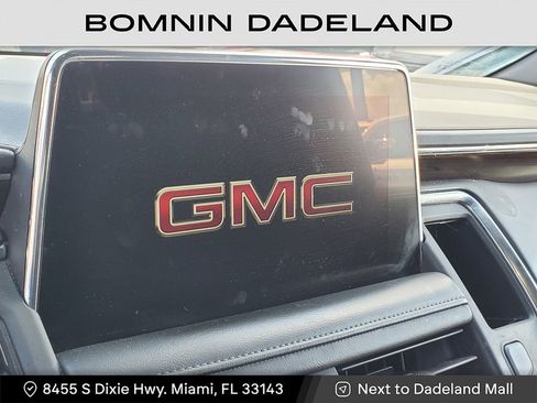 Used 2021 GMC Yukon SLE image 23